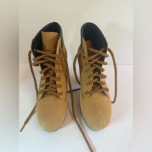 Steve Madden Tan Lace-Up Heeled Boots